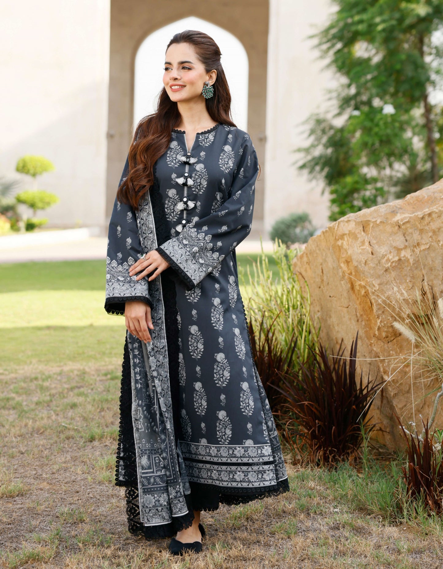 AJCM-03 Printed Lawn 3pcs -- Asim Jofa